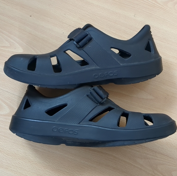 Oofos OOcandoo Sandal Black Size 10 Mens 12 Womens - Picture 3 of 9